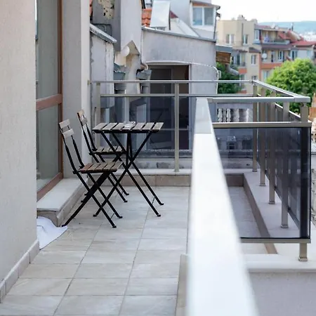 Daire Happy House, приветливият дом за вас Varna